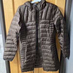 Womens Eddie Baurer Mid Length Down Winter Jacket, Size Medium-Tall